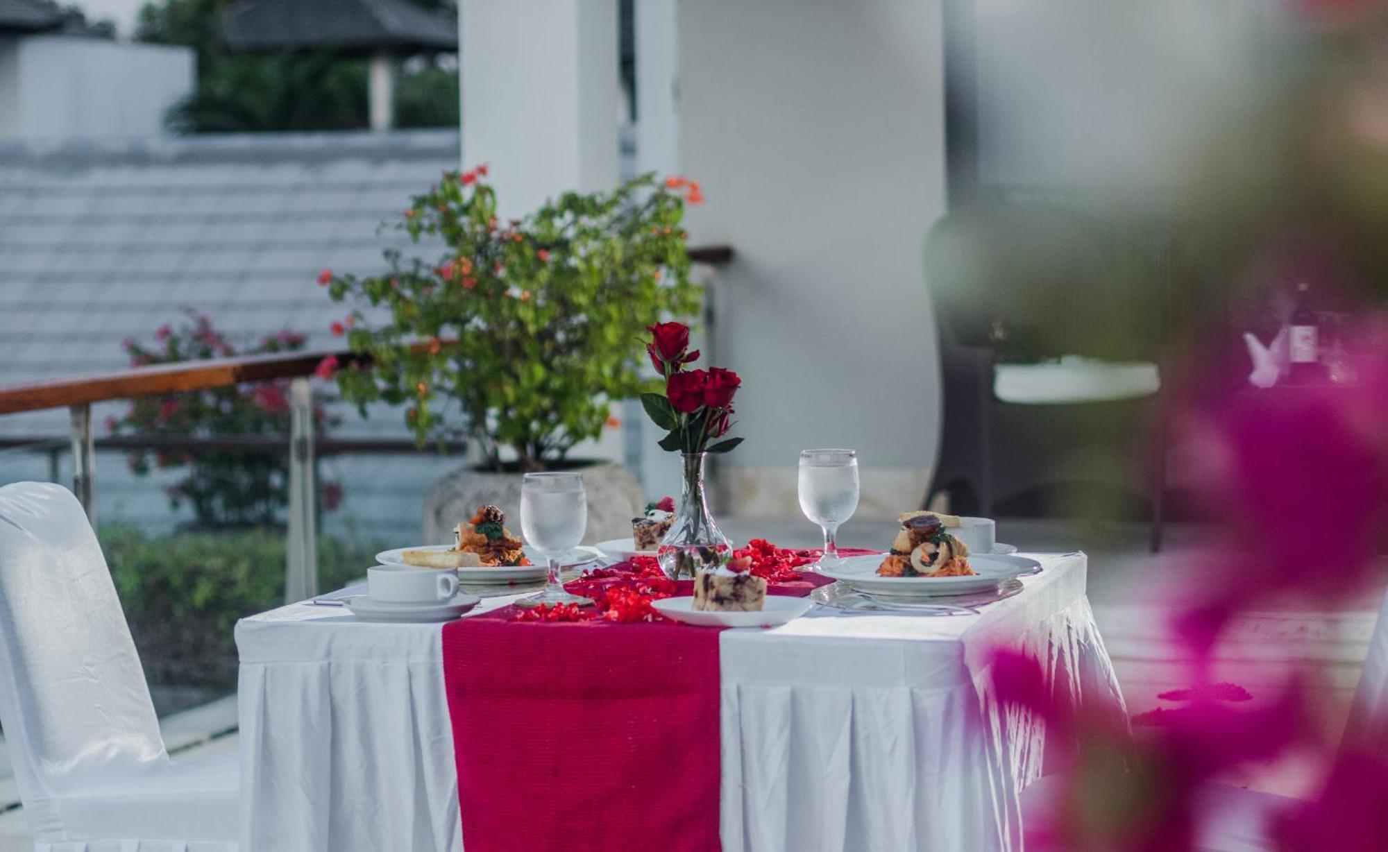 Tis Orchid Villa By Premier Hospitality Asia Seminyak Exterior foto